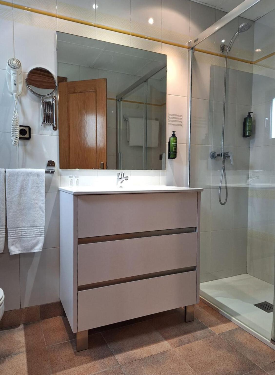 أندورا لا فيلا Aparthotel El Serch المظهر الخارجي الصورة