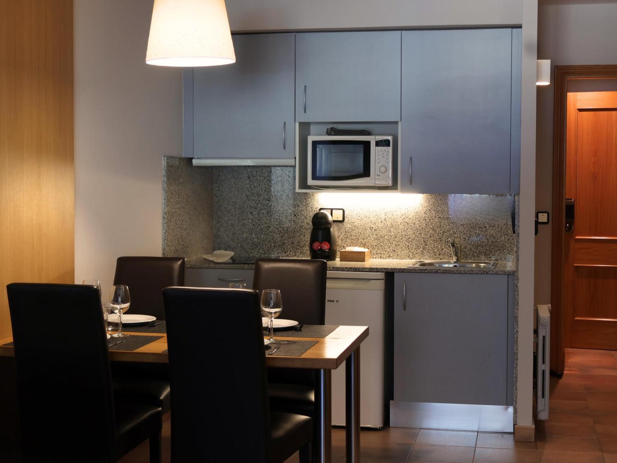 أندورا لا فيلا Aparthotel El Serch المظهر الخارجي الصورة
